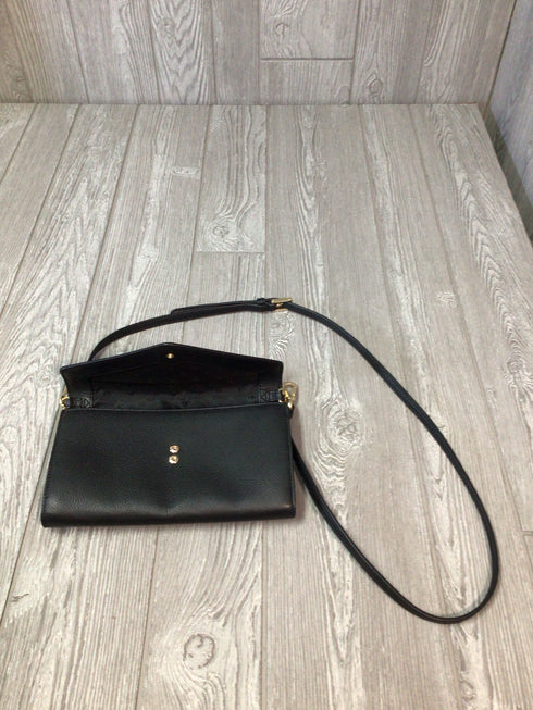 Tory Burch Landon Pebbled Expandable concierge wallet Crossbody